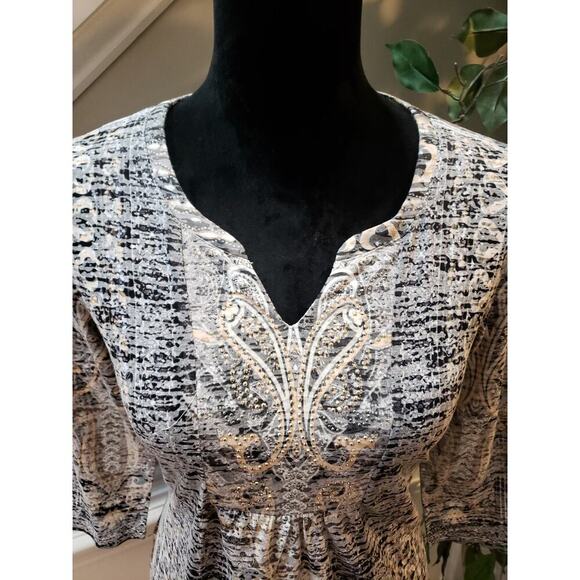 One World Gray Black Blouse SP Gray Black Embellished V Neck Stretch Boho Print - Picture 5 of 12